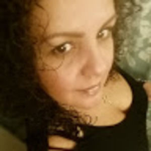 Meet your Posher, Liz